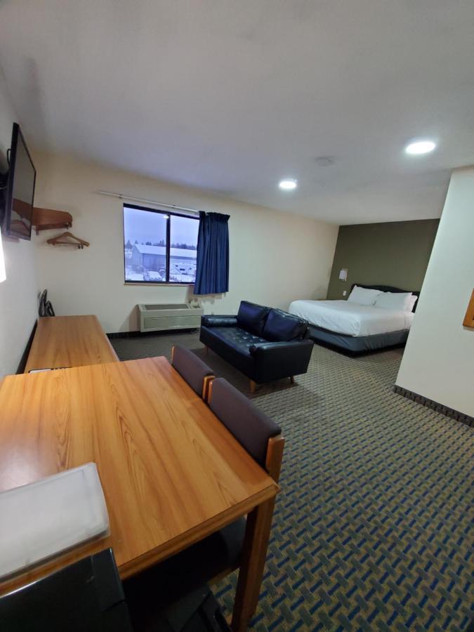 Hibbing Inn And Suites Ngoại thất bức ảnh