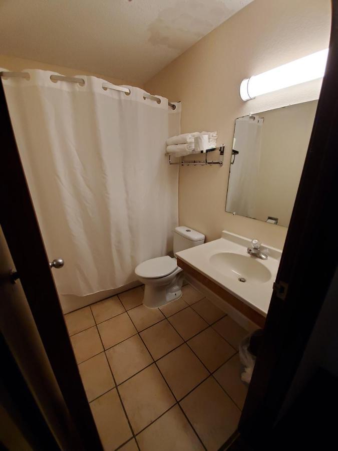 Hibbing Inn And Suites Ngoại thất bức ảnh